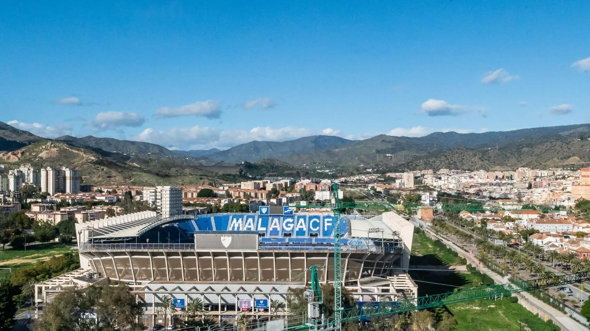 Xpce Urban 12 Malaga Skyline - Parking Free Apartment
