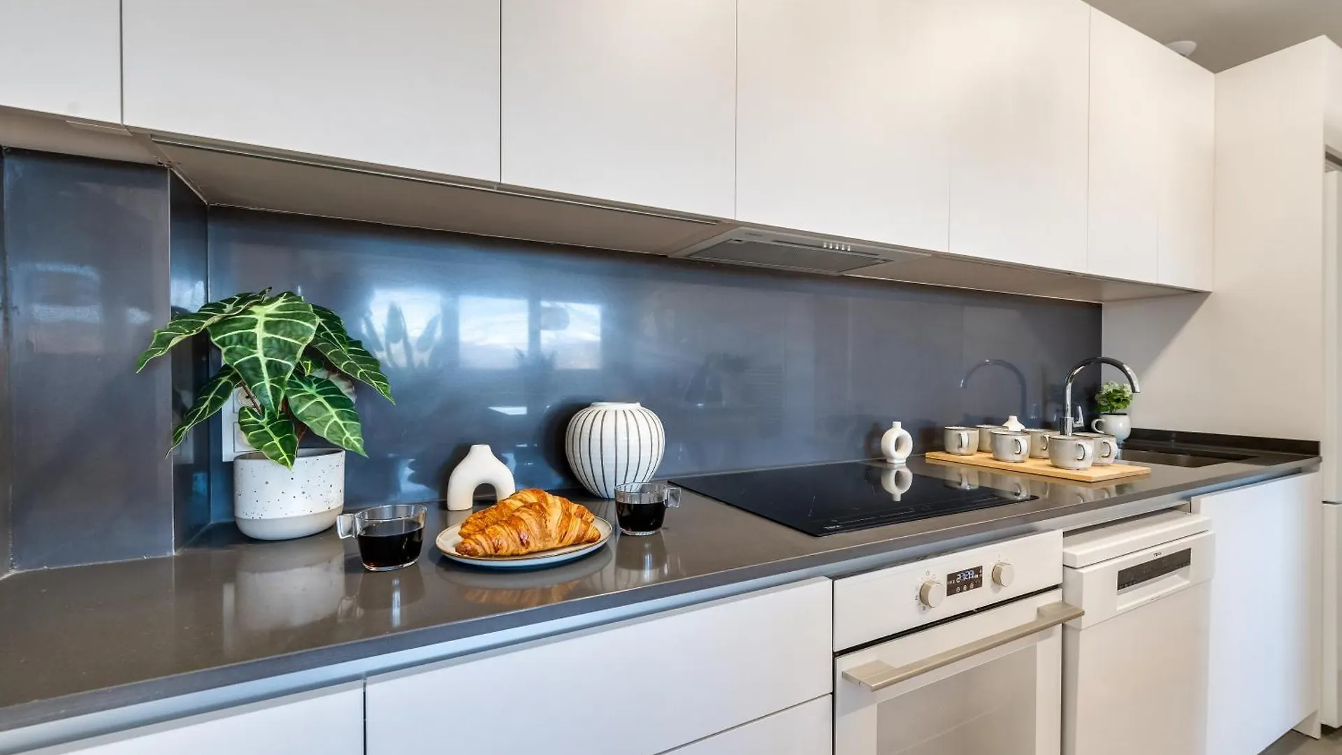 Xpce Urban 12 Malaga Skyline - Parking Free Apartment